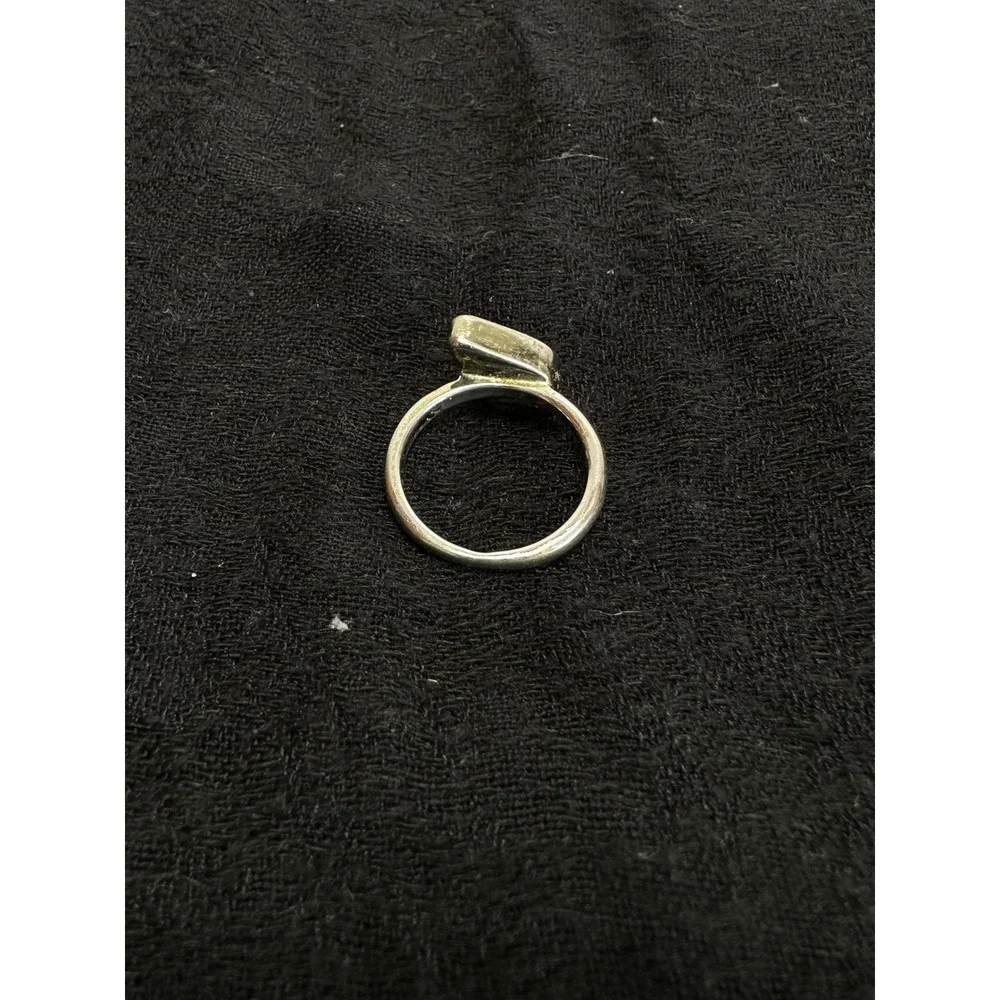 Silver Tone Purple Pear Shaped Ring Size 9.5 Minimalist